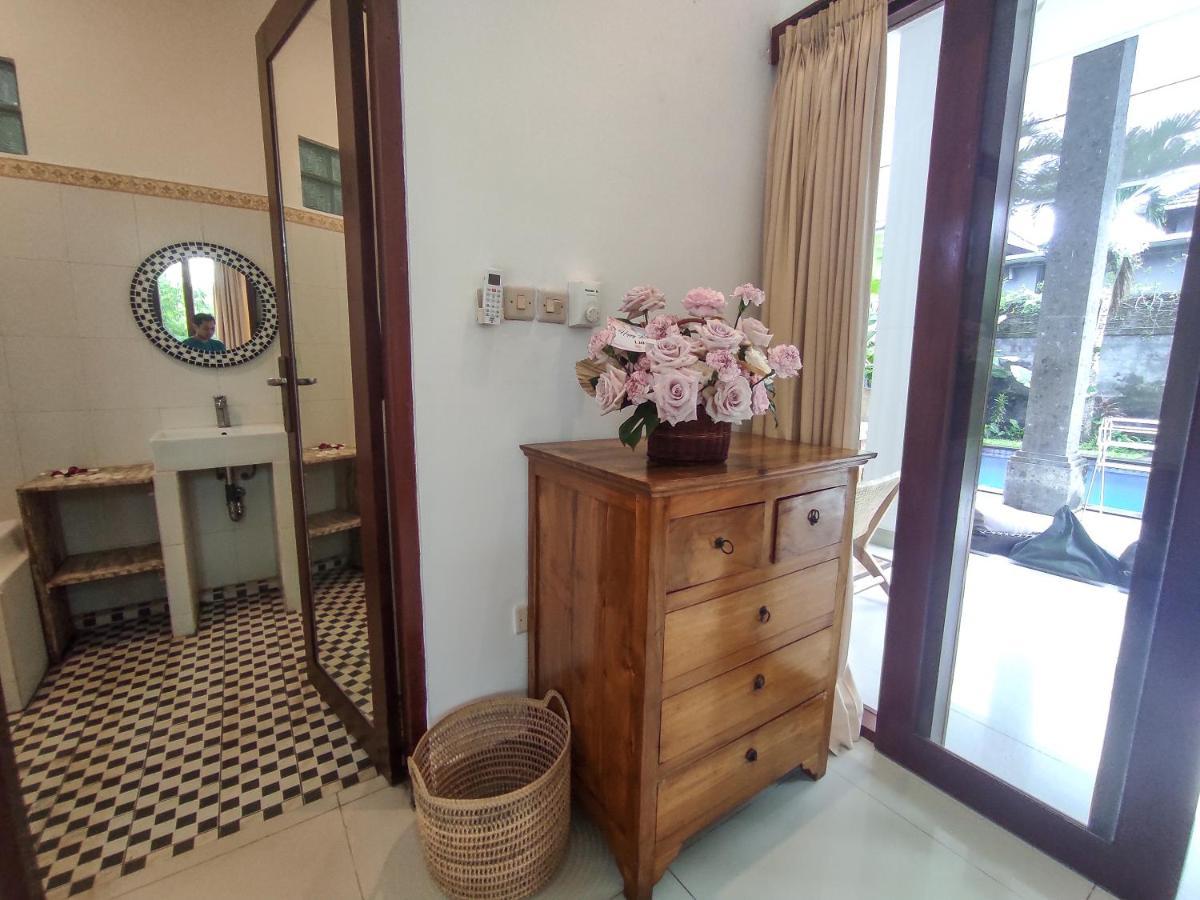 Villa Gading 2 ウブド エクステリア 写真