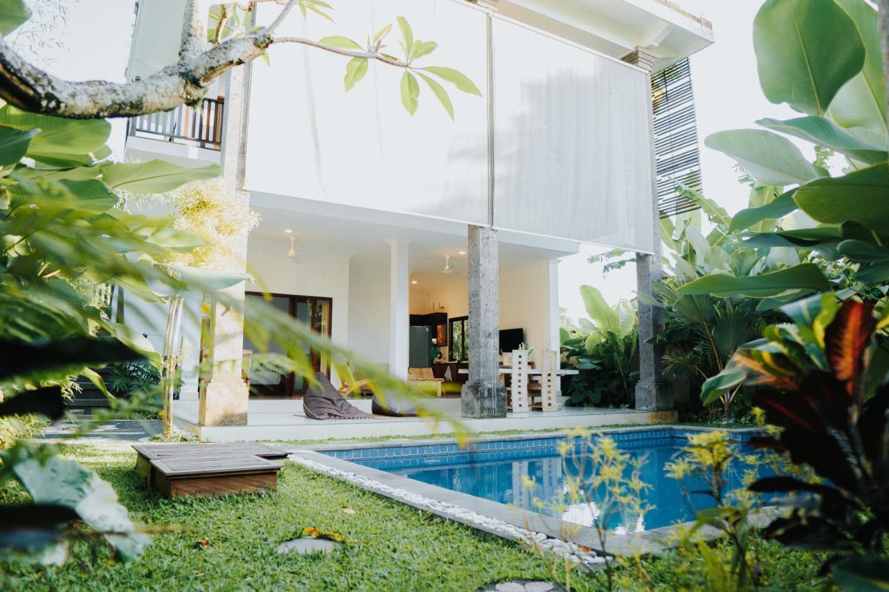 Villa Gading 2 ウブド エクステリア 写真