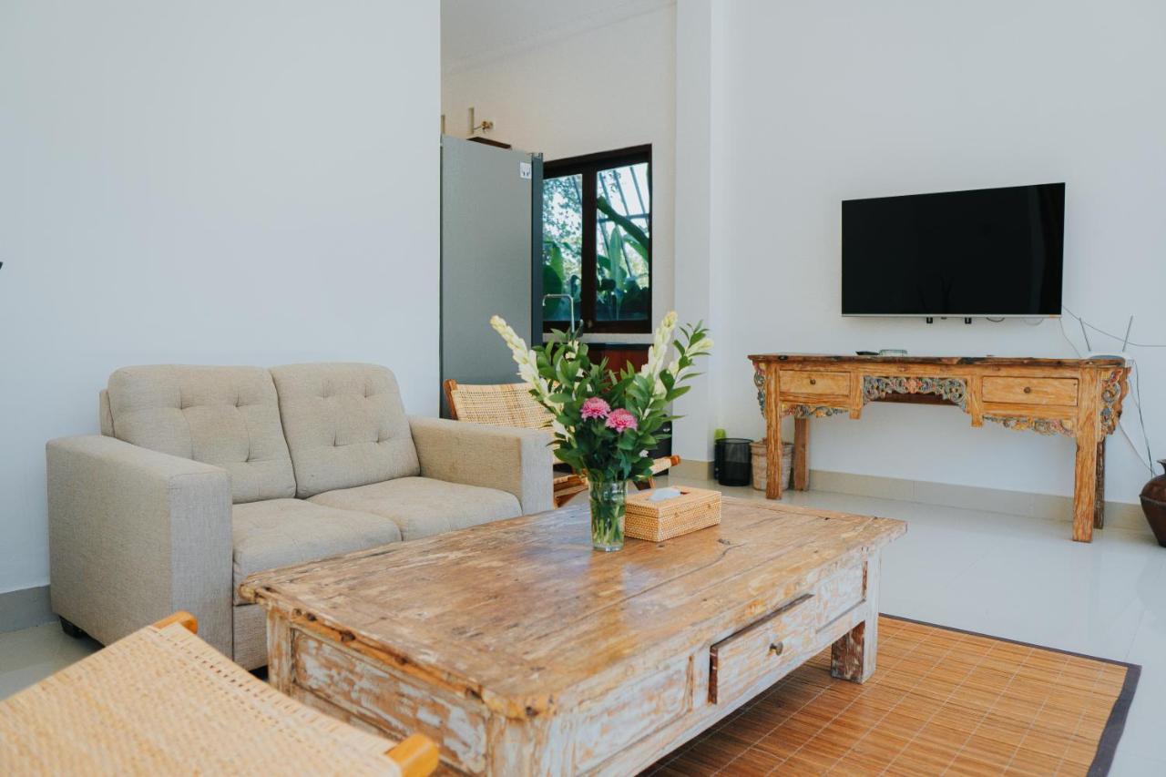 Villa Gading 2 ウブド エクステリア 写真